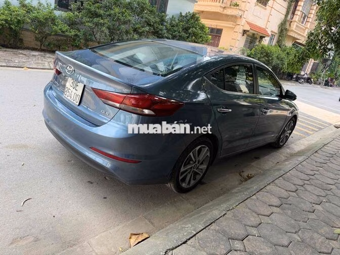 Hyundai Elantra GLS Tự động 11 vạn Xám
