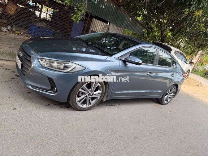 Hyundai Elantra GLS Tự động 11 vạn Xám