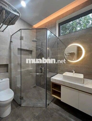 Cần cho thuê nhà MT 38A Cửu Long, Phường 15, Quận 10 