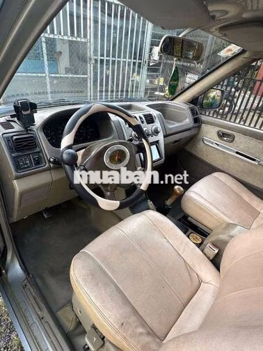 Mitsubishi Jolie Số sàn 7 chỗ Bạc