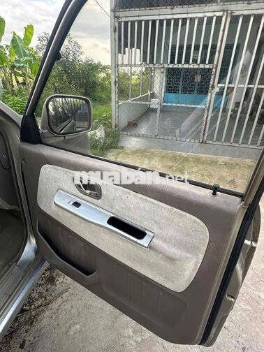 Mitsubishi Jolie Số sàn 7 chỗ Bạc