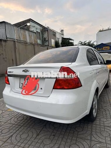 Chevrolet Aveo 2017 Trắng 85000 km