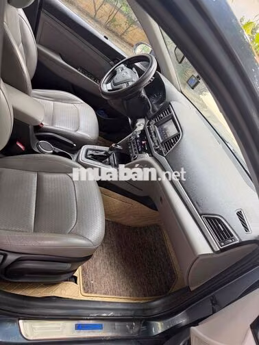 Hyundai Elantra GLS Tự động 11 vạn Xám