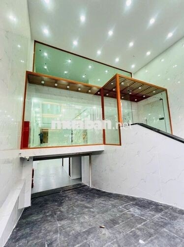 Cần cho thuê nhà MT 38A Cửu Long, Phường 15, Quận 10 
