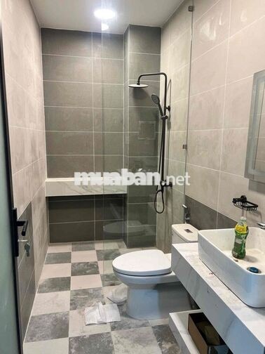 CHO THUÊ NHÀ MẶT TIỀN KHU CHINA TOUW TRUNG TÂM THÀNH PHỐ MỚI MỚI 100%