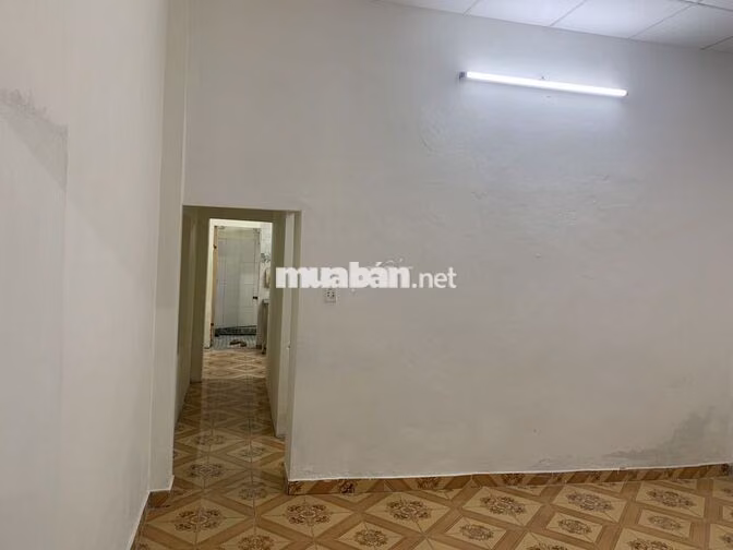 Nhà Nguyễn Chánh nguyên căn kiệt ô tô lớn