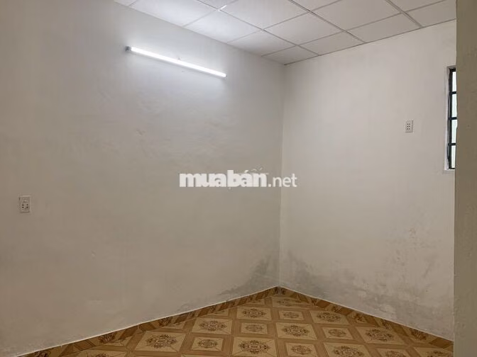 Nhà Nguyễn Chánh nguyên căn kiệt ô tô lớn