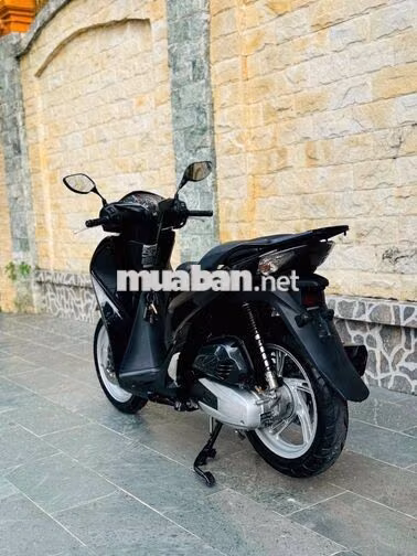 SH 150i 2018 đèn led khoá smk bao tên dki mới