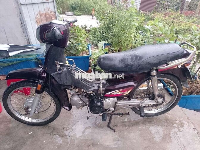Xe máy liên doanh Honda Dream 110cc Nâu
