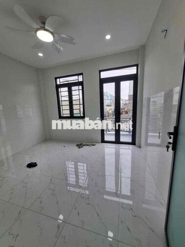 9 TRIỆU – NHÀ ĐÚC 2 LẦU, 2PN - BÌNH TRỊ ĐÔNG GẦN LÊ VĂN QUỚI, BÌNH TAN