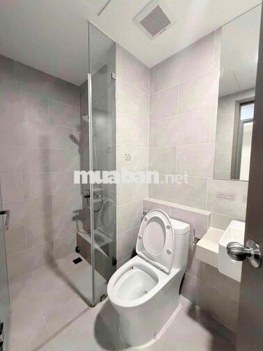 Cho thuê 2PN Nhà trống 7 triệu: Có máy lạnh 7,5 triệu. LH HƯƠNG