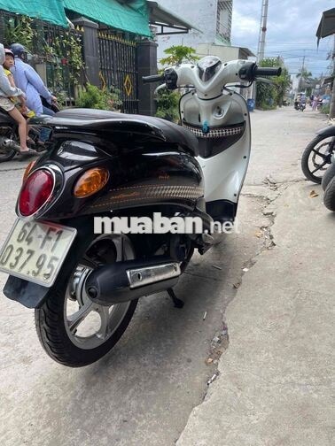 Yamaha Mio Classico Đen, Trắng