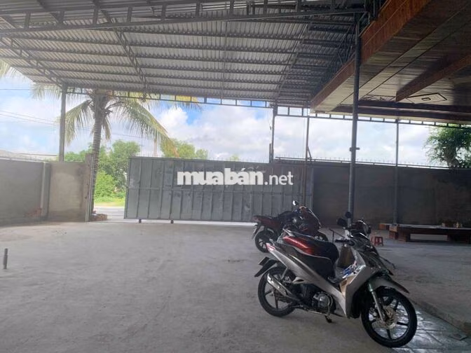 Cho thuê kho xưởng 1500m2, ngay cổng cát tường phú sinh, Long An
