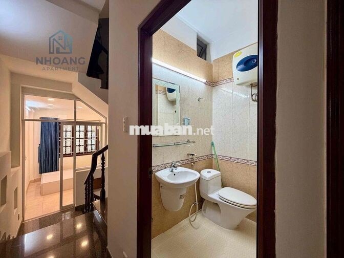 Cho Thuê NNC 1Trệt + 3 Lầu +ST, 4PN 3WC Full Nội Thất Ngay Thành Thái