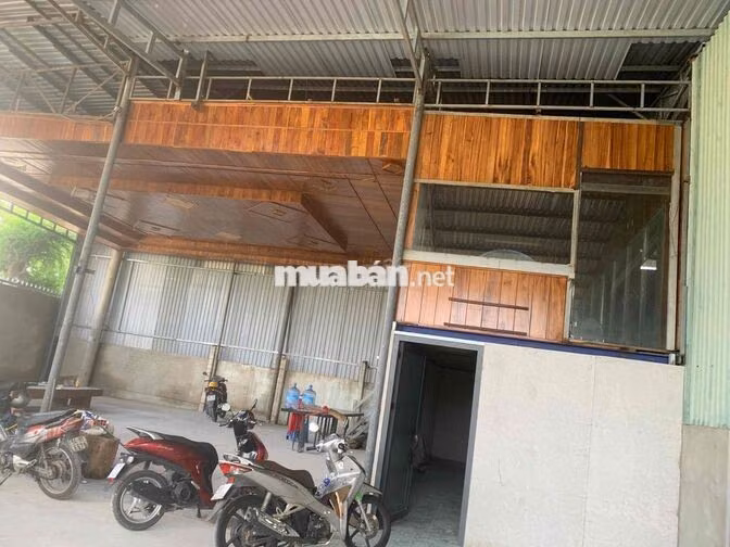 Cho thuê kho xưởng 1500m2, ngay cổng cát tường phú sinh, Long An