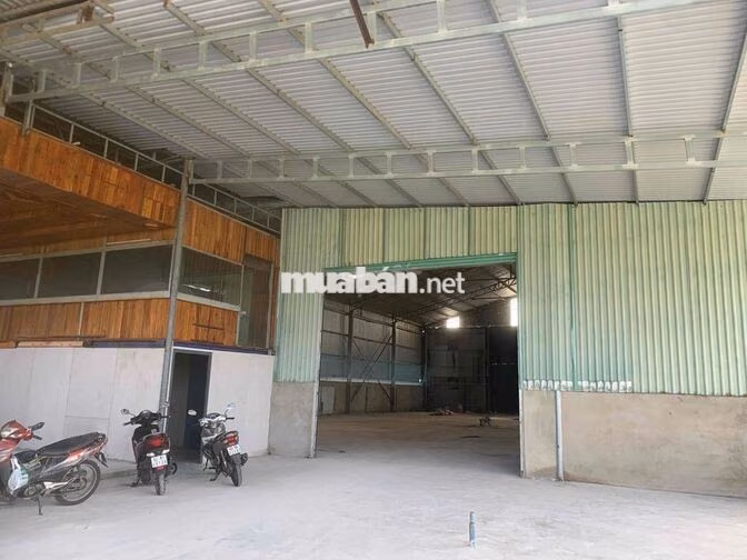 Cho thuê kho xưởng 1500m2, ngay cổng cát tường phú sinh, Long An