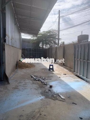 Cho thuê kho xưởng 1500m2, ngay cổng cát tường phú sinh, Long An