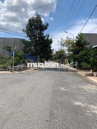 Bán đất mặt tiền đường nhựa full thổ phường thới hoà bến cát BD