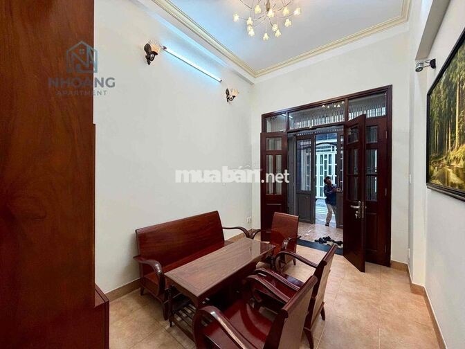 Cho Thuê NNC 1Trệt + 3 Lầu +ST, 4PN 3WC Full Nội Thất Ngay Thành Thái