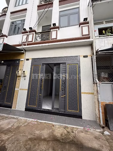 Cho thuê hoặc bán nhà mới xây hẻm xe hơi Hồ Xuân Hương, Bình Thạnh