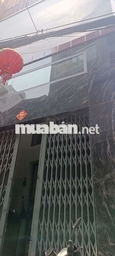 NHÀ QUẬN 1 VỊ TRÍ CỰC ĐẸP, GIẢM SÂU GIÁ SỐC