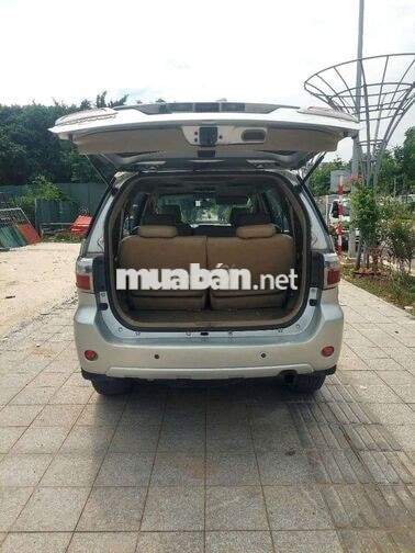 Toyota Fortuner 2009 Bạc