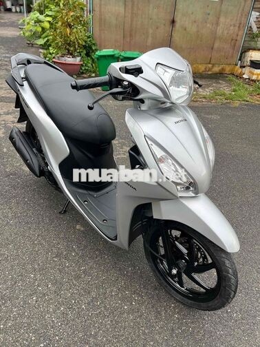 Honda Vision 2017 Bạc