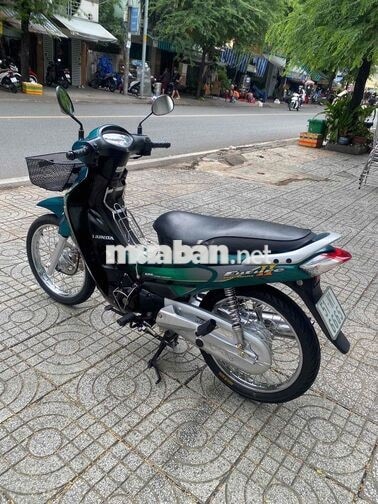 Honda Future Xanh đen