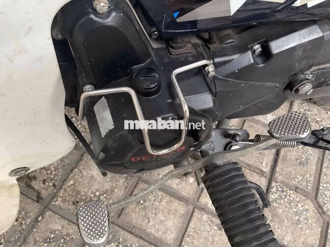 Detech Espero Classic 50cc Xanh trắng