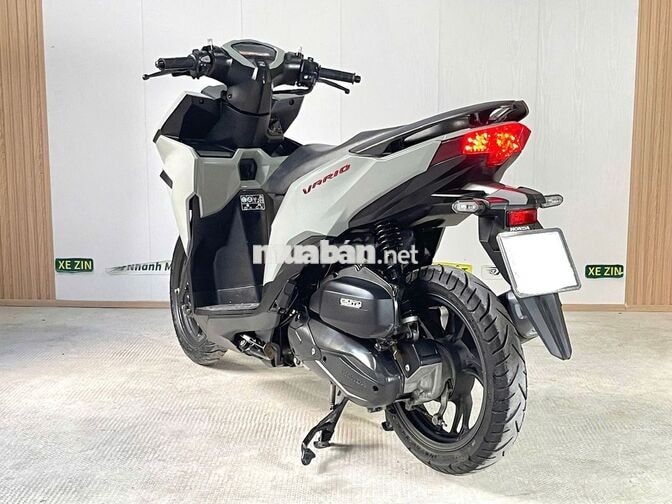 Vario 125 Smartkey 2024 Xám Xi Măng 9 Chủ Biển 63