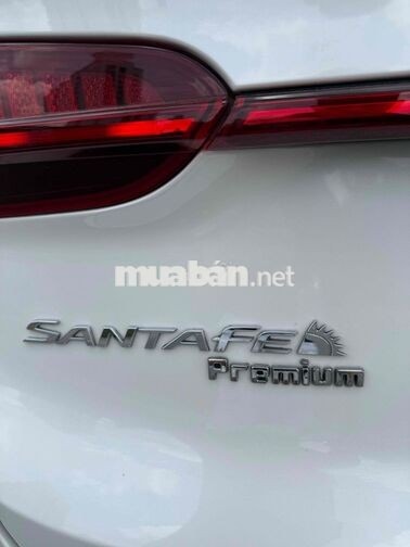 Hyundai Santafe 2021 full xăng cao cấp 2vạn km