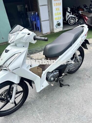 Honda Future Led ( góp cần cccd không nợ xấu )
