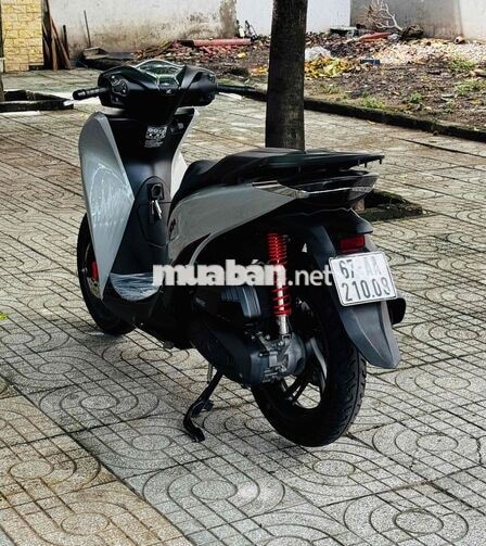 Honda SH 125i ABS 2024 Xám xi măng