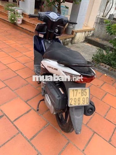 Suzuki Impulse 2018 Trắng Xanh