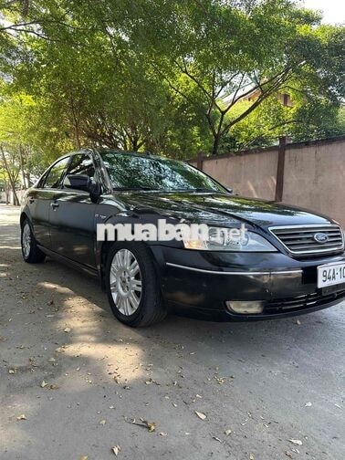 Ford Mondeo 2.5 AT 2004 Đen 5 chỗ