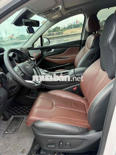 Hyundai Santafe 2021 full xăng cao cấp 2vạn km