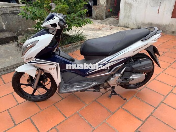 Suzuki Impulse 2018 Trắng Xanh