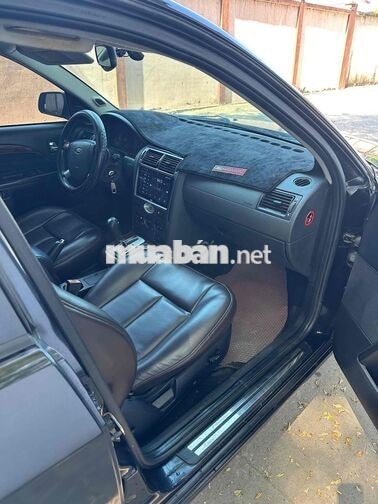 Ford Mondeo 2.5 AT 2004 Đen 5 chỗ