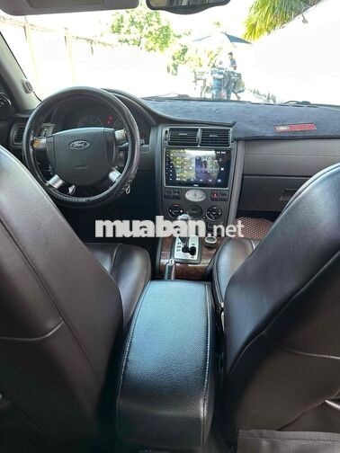 Ford Mondeo 2.5 AT 2004 Đen 5 chỗ