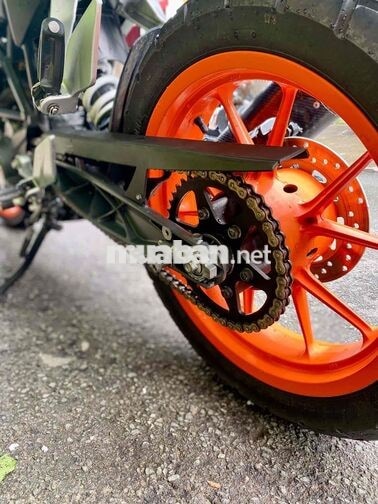 KTM Duke 200 33000 km Trắng cam đen