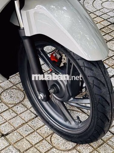 Honda SH 125i ABS 2024 Xám xi măng