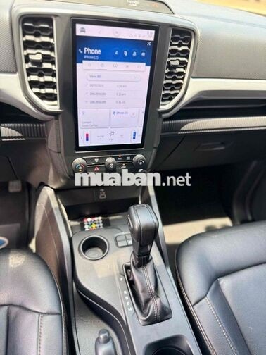 Ford Ranger XLS 2022 Trắng Tự động 8vạn 100củ đồ