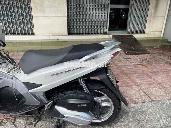 Honda Air Blade Trắng