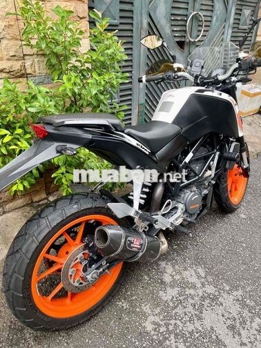 KTM Duke 200 33000 km Trắng cam đen