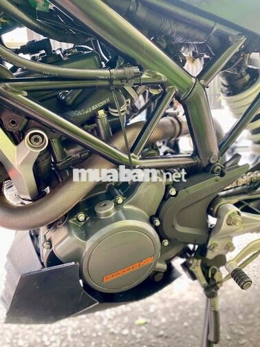KTM Duke 200 33000 km Trắng cam đen