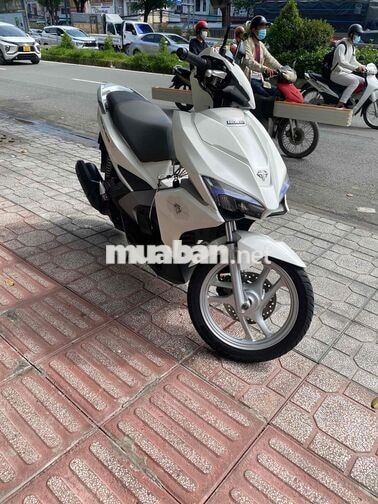 Honda Air Blade Trắng