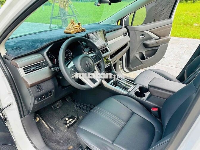 Mitsubishi Xpander 2024 Trắng 5 vạn km
