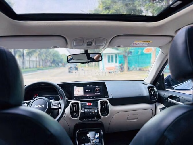 Kia Sonet 2023 1.5 Premium Trắng 36.000 km