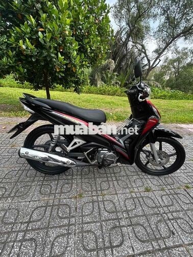 Honda Wave RSX FI  bs đẳng cấp 8686. ( bao ký giấy
