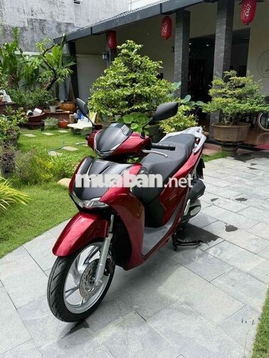 SH160 ABS 2026 Đỏ Đen odo 1800 km Hỗ trợ góp